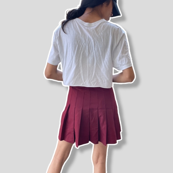 Maroon Pleated Tennis Skirt - Picture 4 of 4